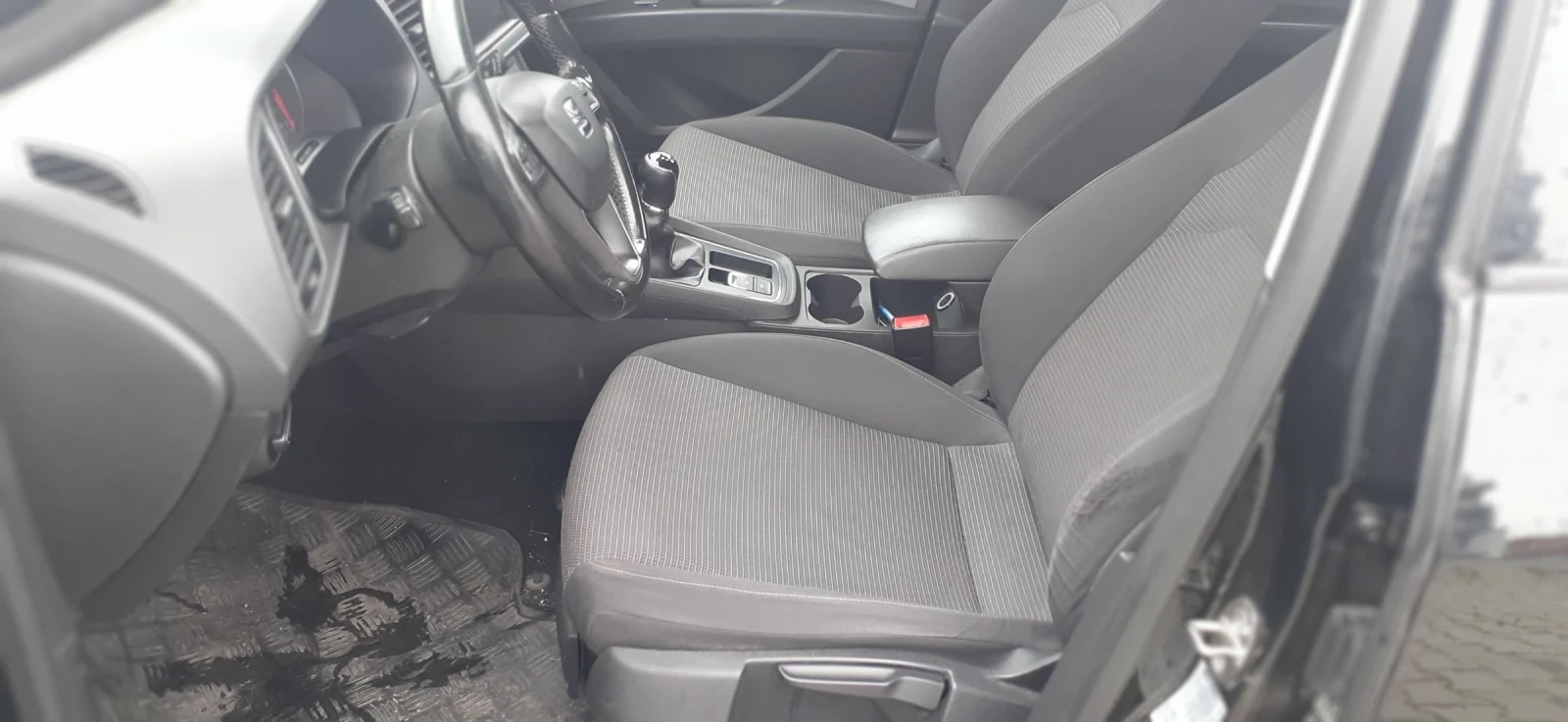 Seat Leon 1, 5 TGI  131�.�.  ����� | Mobile.bg � ����������� 12