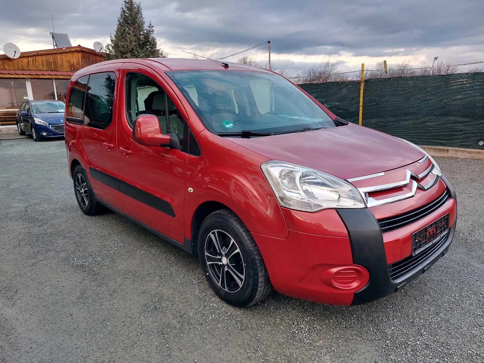 Citroen Berlingo 1.6, hdi, Мултиспейс - изображение 3