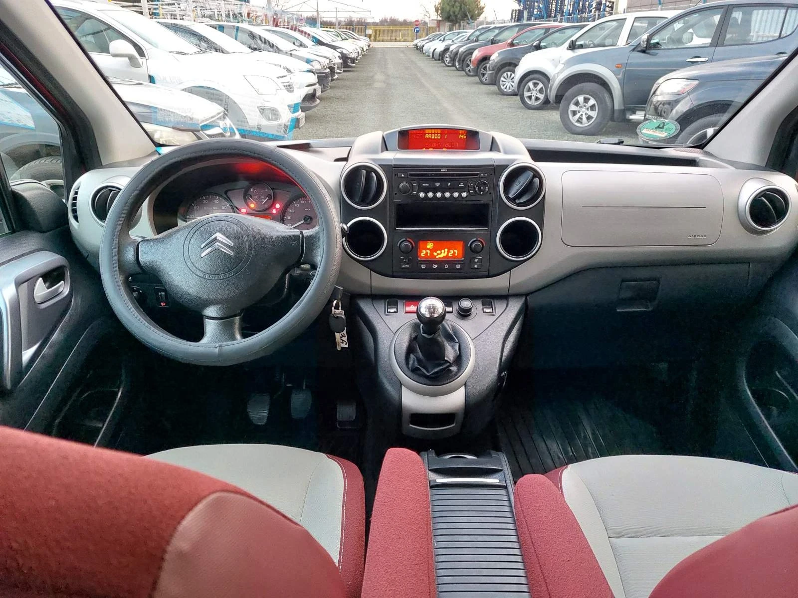 Citroen Berlingo 1.6, hdi, Мултиспейс - изображение 9
