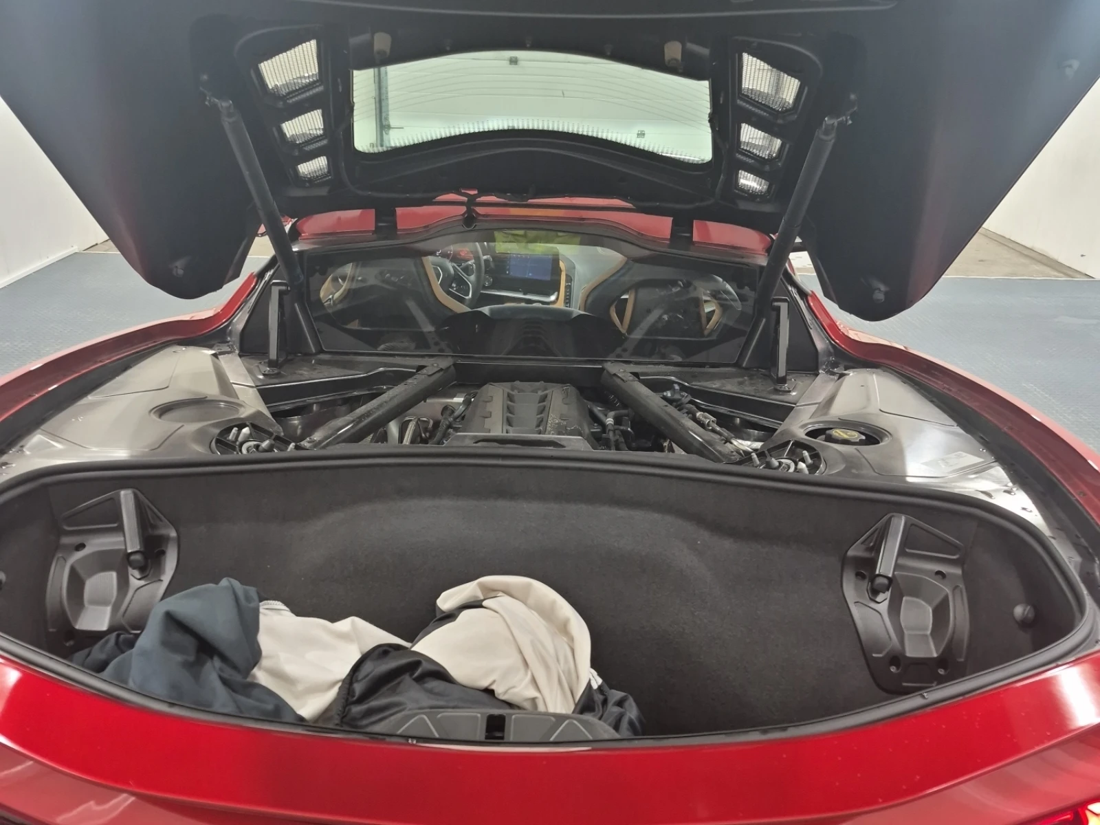 Chevrolet Corvette 2LT 6.2L V8 490кс, снимка 16 - Автомобили и джипове - 53774035