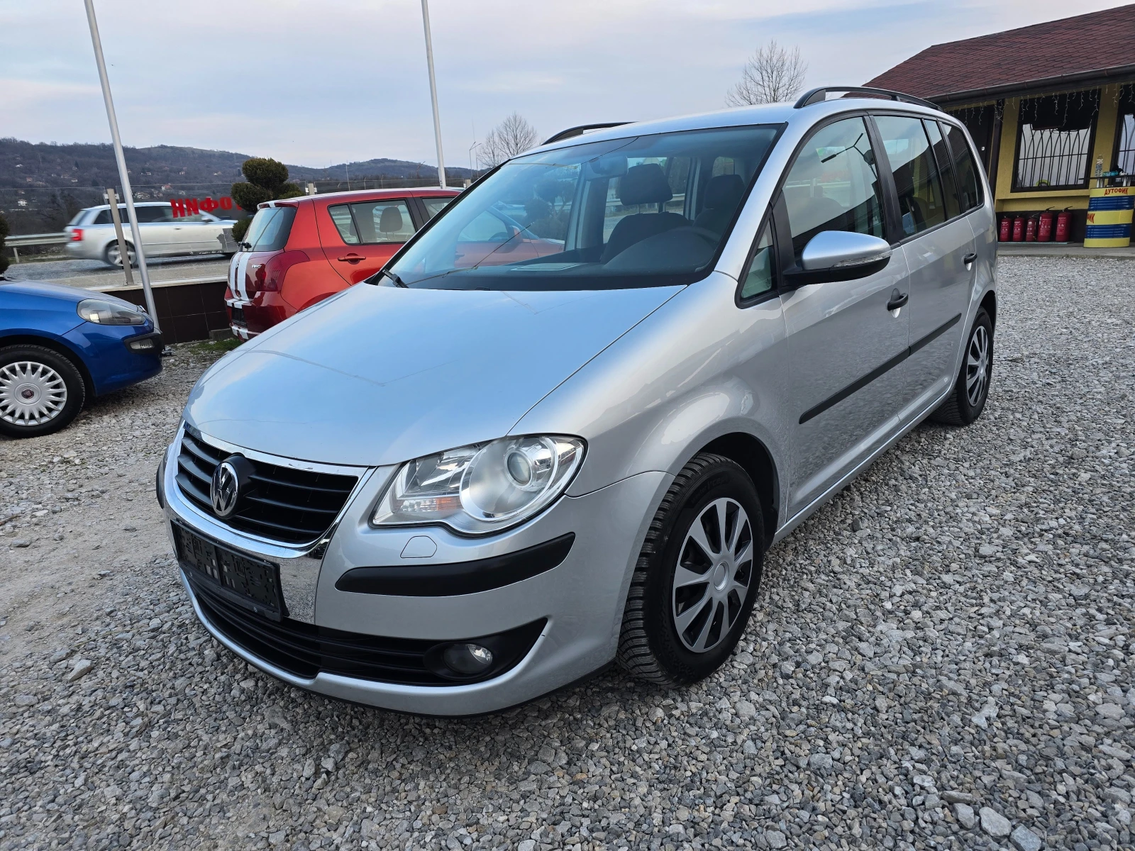 VW Touran 1.9TDI 90KS | Auto.bg — изображение 1