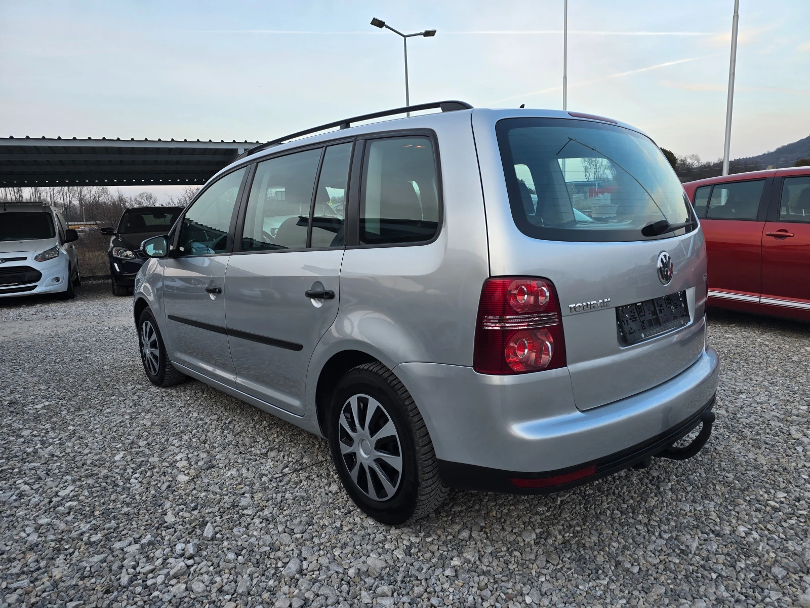 VW Touran 1.9TDI 90KS, снимка 3 - Автомобили и джипове - 53894190