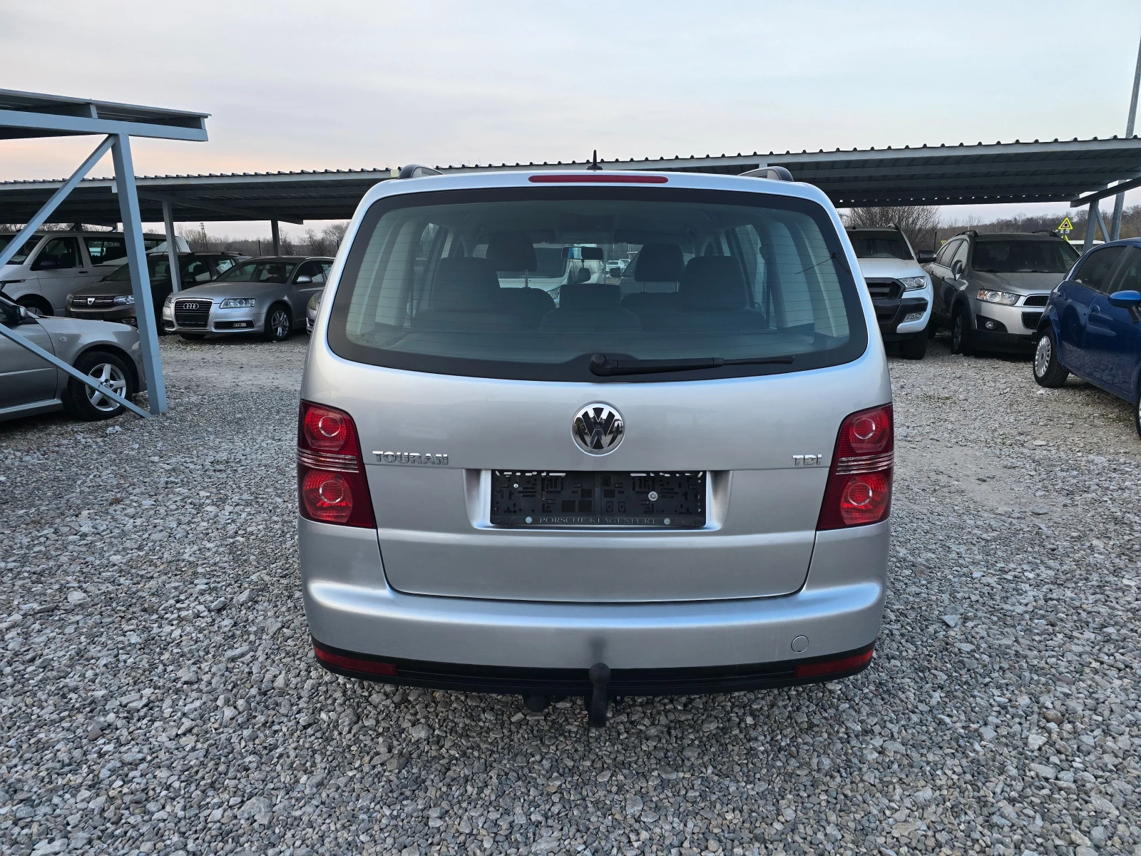VW Touran 1.9TDI 90KS, снимка 4 - Автомобили и джипове - 53894190