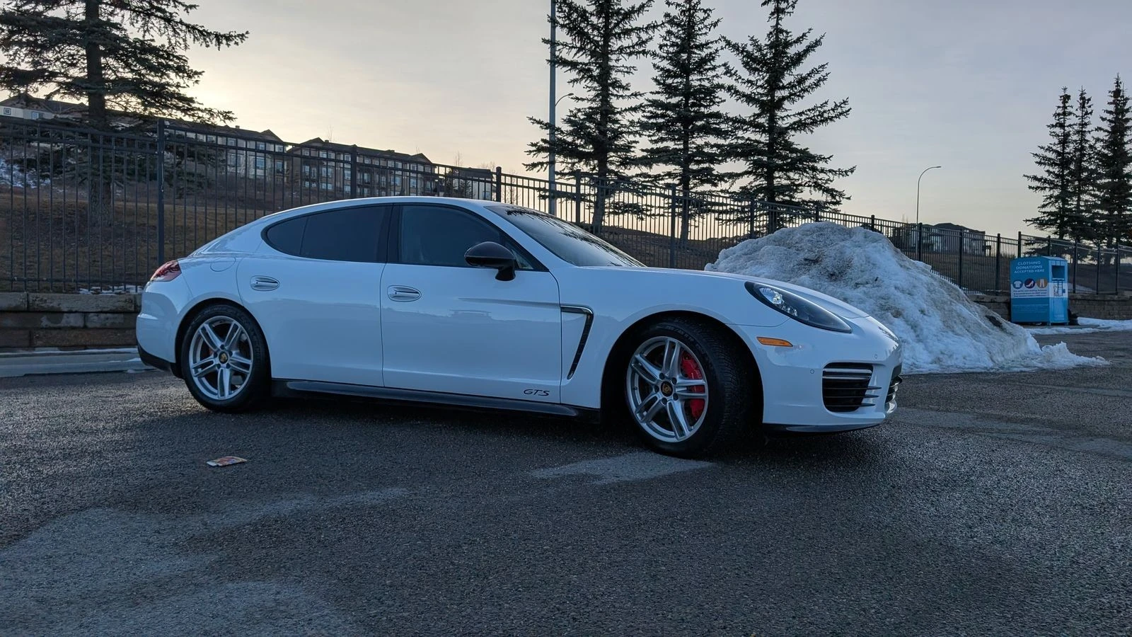 Porsche Panamera GTS С РЕГИСТРАЦИЯ & АВТО КРЕДИТ , снимка 5 - Автомобили и джипове - 53947805