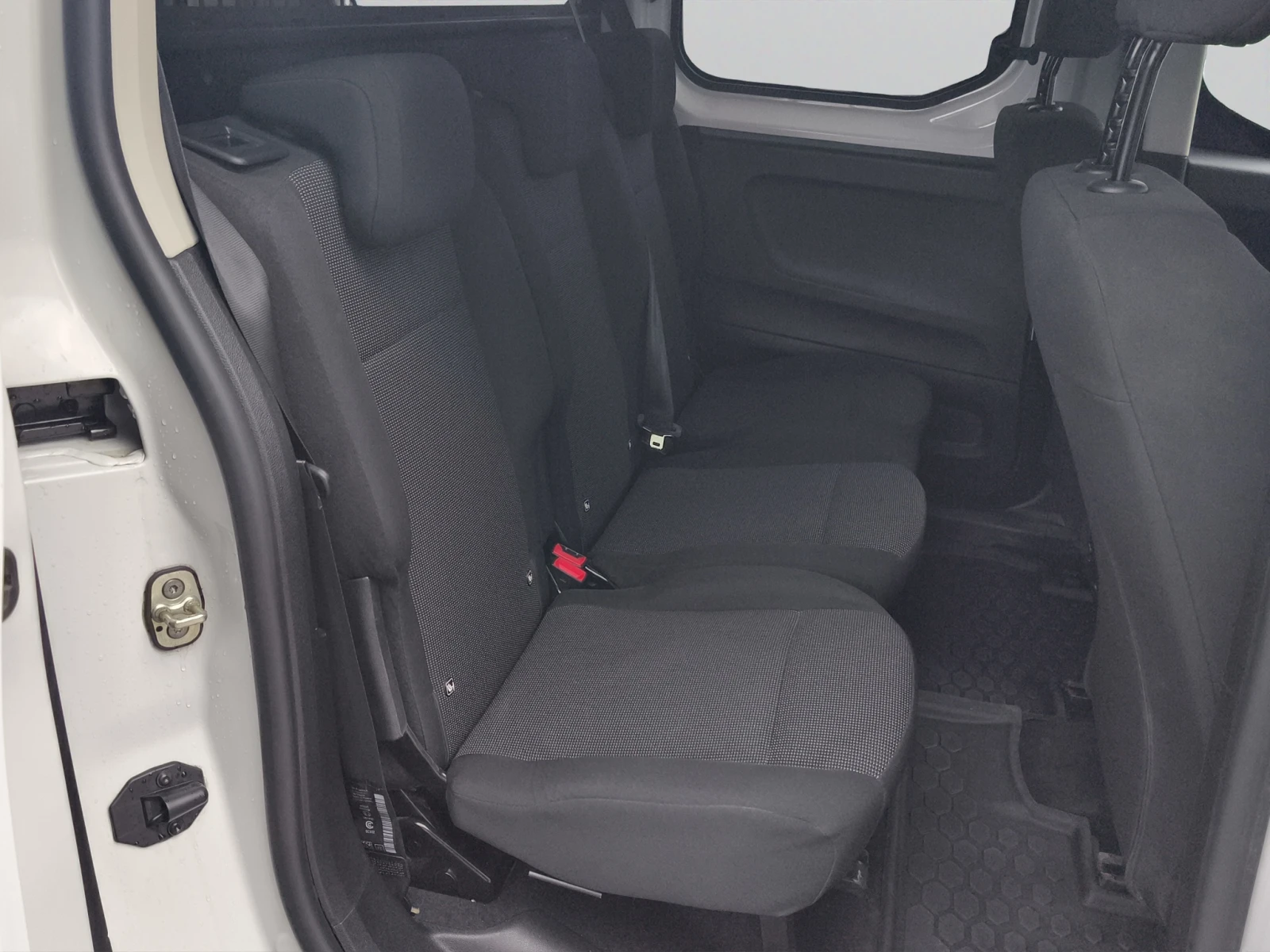 Citroen Berlingo M Live Pack 1.5 BlueHDI 102 BVM6 E6 N1 // 2410R01, снимка 12 - Автомобили и джипове - 54081000