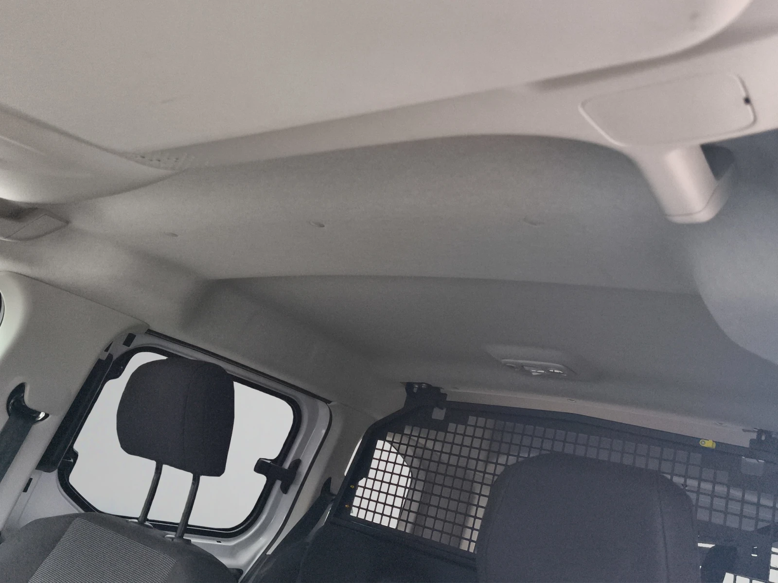 Citroen Berlingo M Live Pack 1.5 BlueHDI 102 BVM6 E6 N1 // 2410R01, снимка 13 - Автомобили и джипове - 54081000