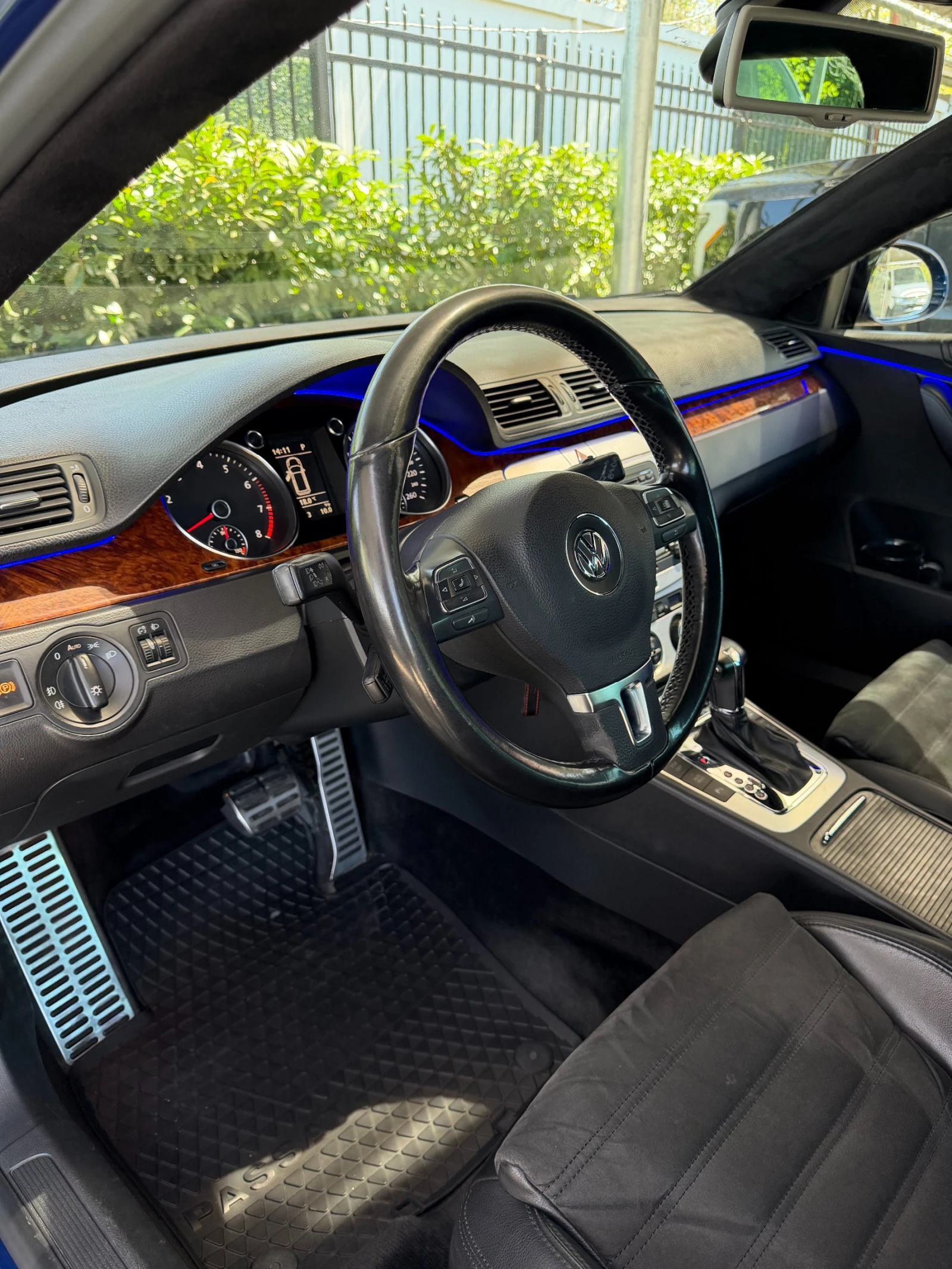 VW Passat 3.2 VR6 4Motion Highline Заводски "Sleeper", снимка 10 - Автомобили и джипове - 54257532