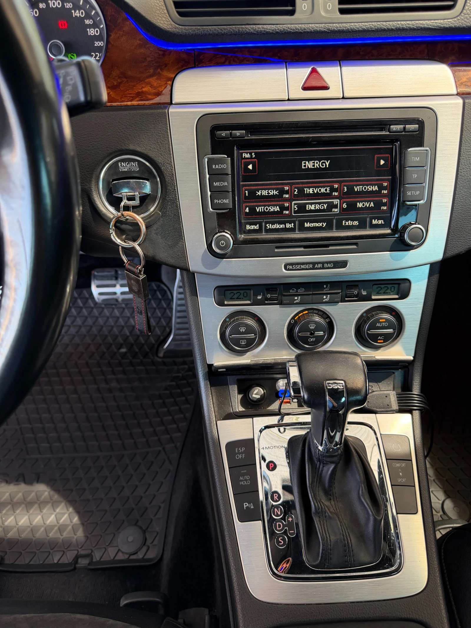 VW Passat 3.2 VR6 4Motion Highline Заводски "Sleeper", снимка 11 - Автомобили и джипове - 54257532