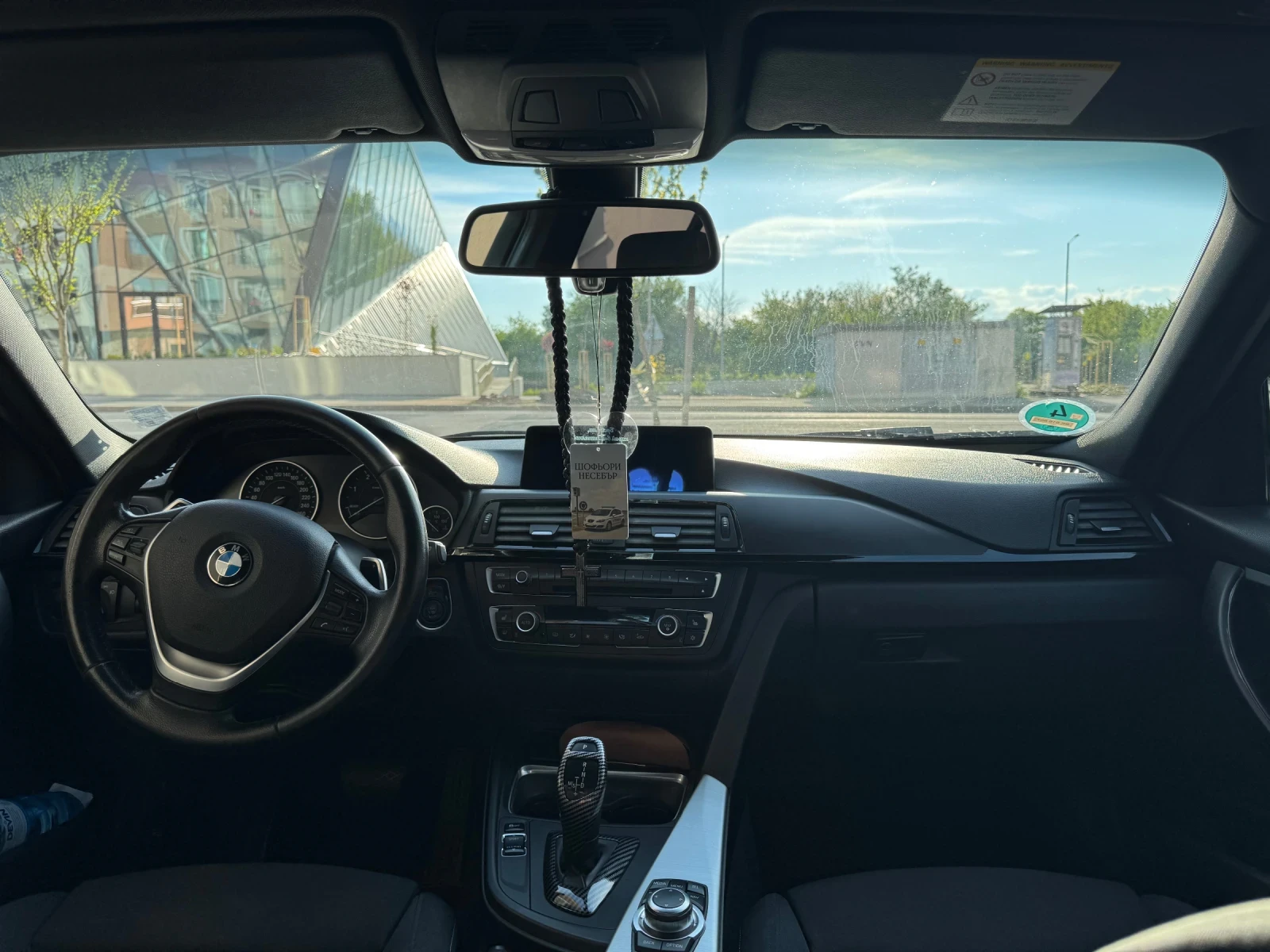 BMW 320, снимка 6 - Автомобили и джипове - 54303086