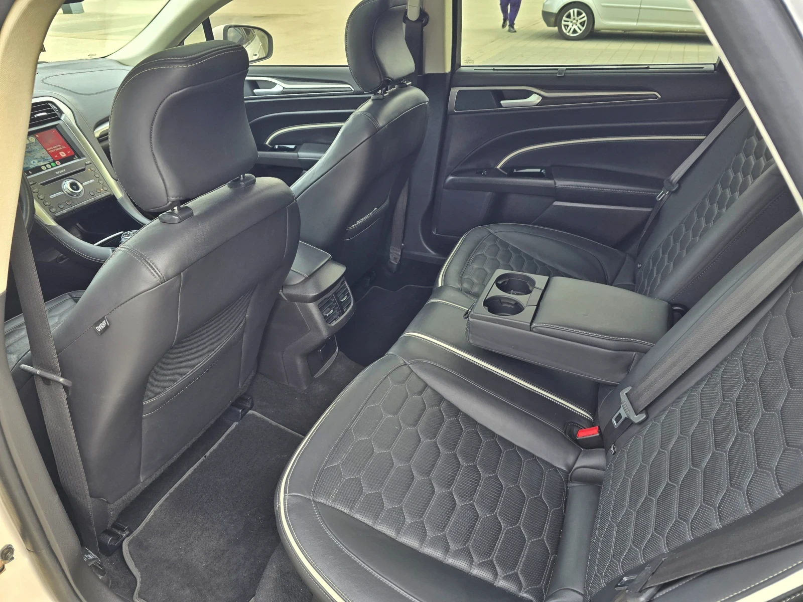 Ford Mondeo Facelift Vignale Edition , снимка 9 - Автомобили и джипове - 54359898