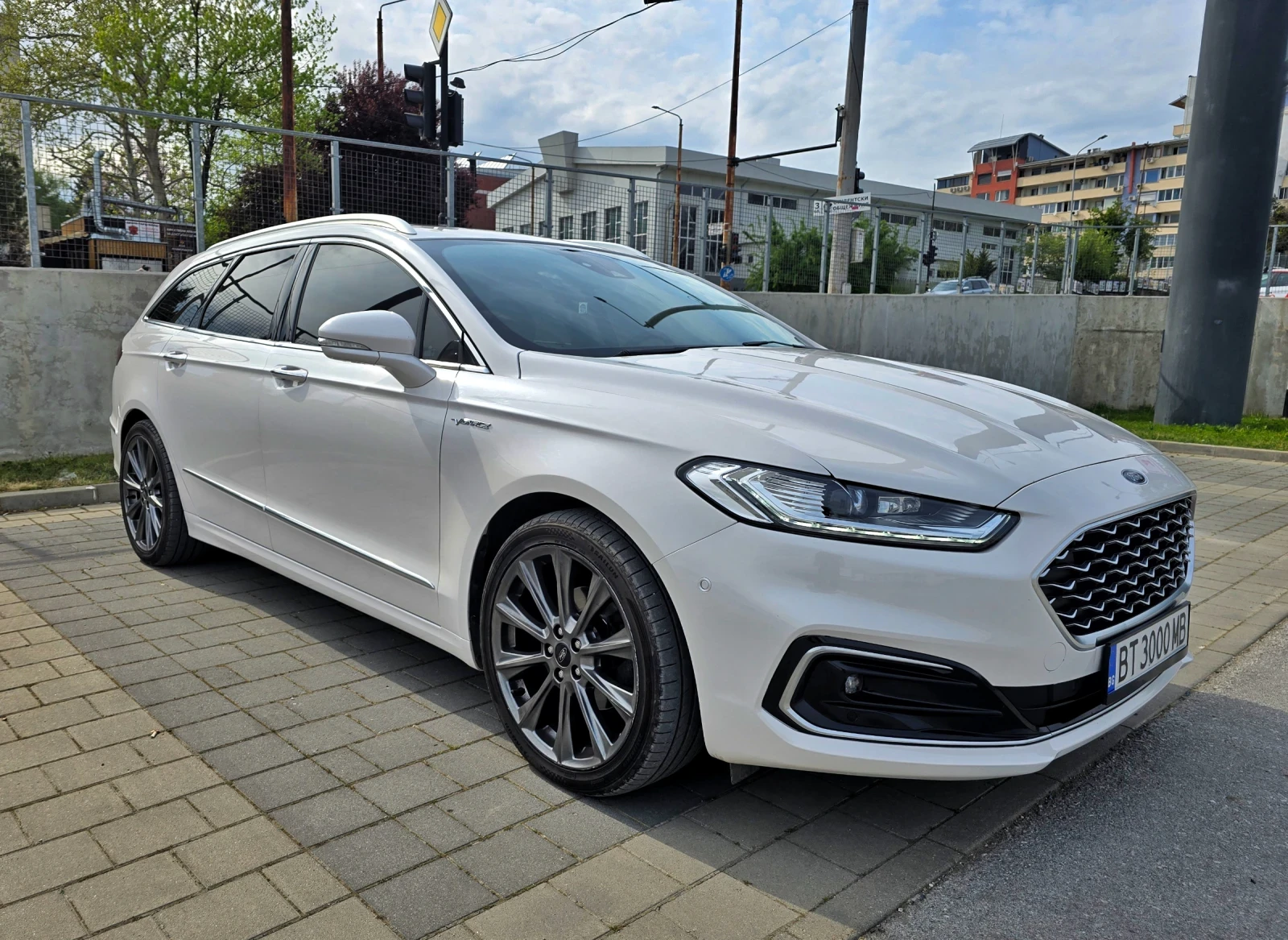Ford Mondeo Facelift Vignale Edition , снимка 3 - Автомобили и джипове - 54359898