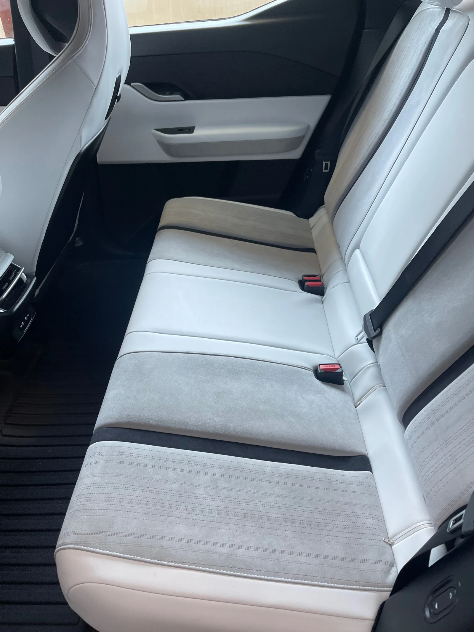 Fisker Ocean Extreme AWD, снимка 14 - Автомобили и джипове - 55316245