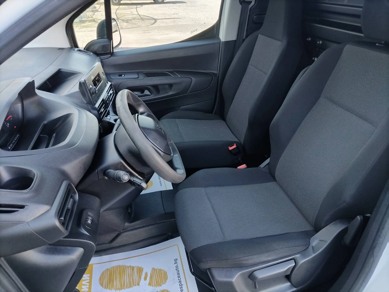 Peugeot Partner 1.5HDI/102к.с., снимка 17 - Автомобили и джипове - 54628890