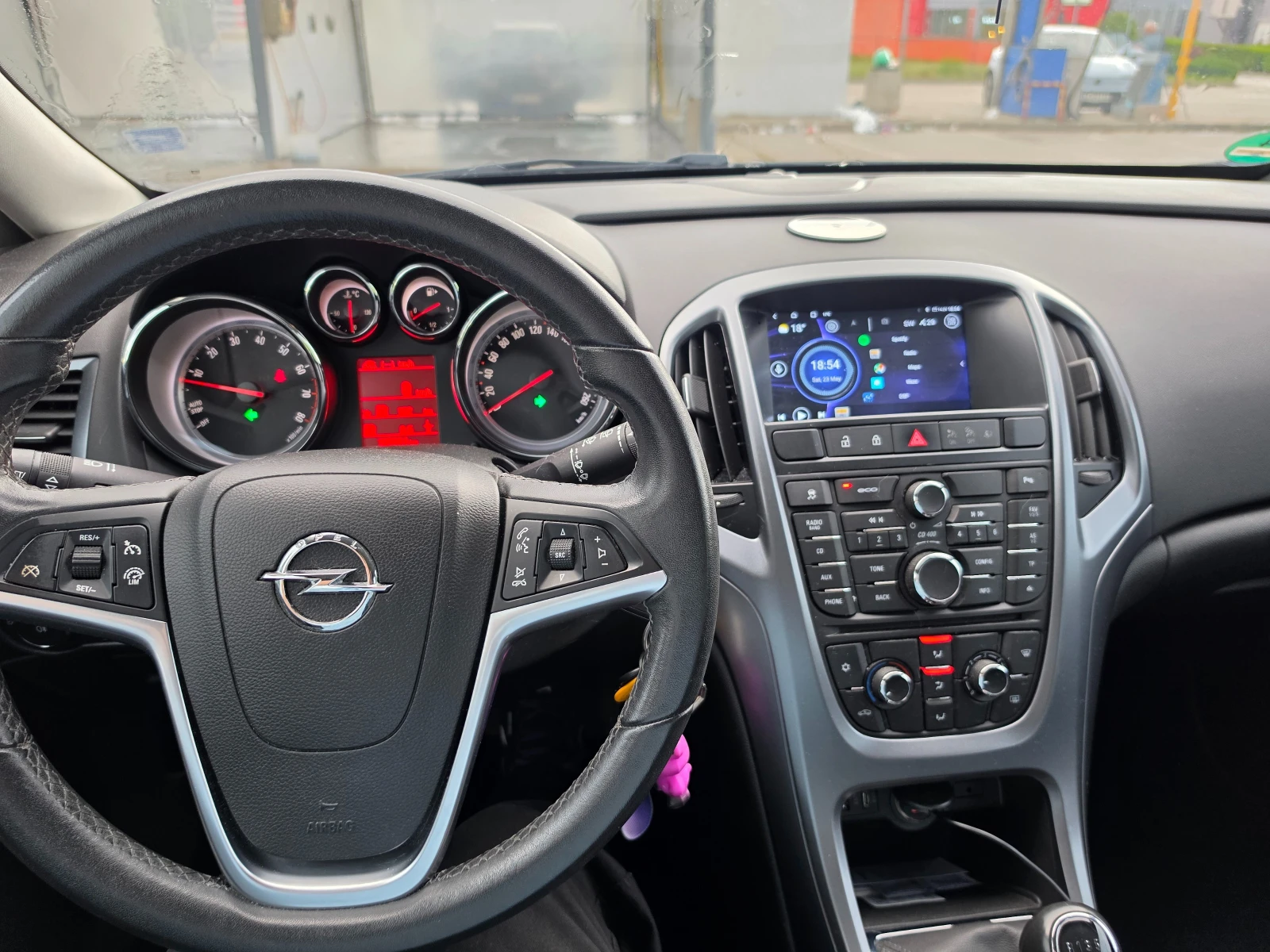 Opel Astra J / LPG, снимка 11 - Автомобили и джипове - 54655419