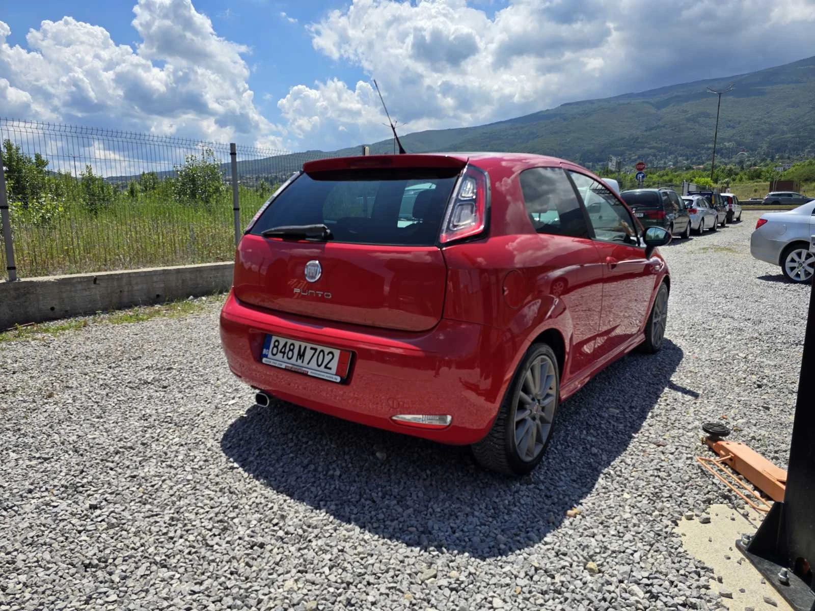 Fiat Punto 1.4 EVO TURBO SPORT ГАЗ, снимка 3 - Автомобили и джипове - 54833791