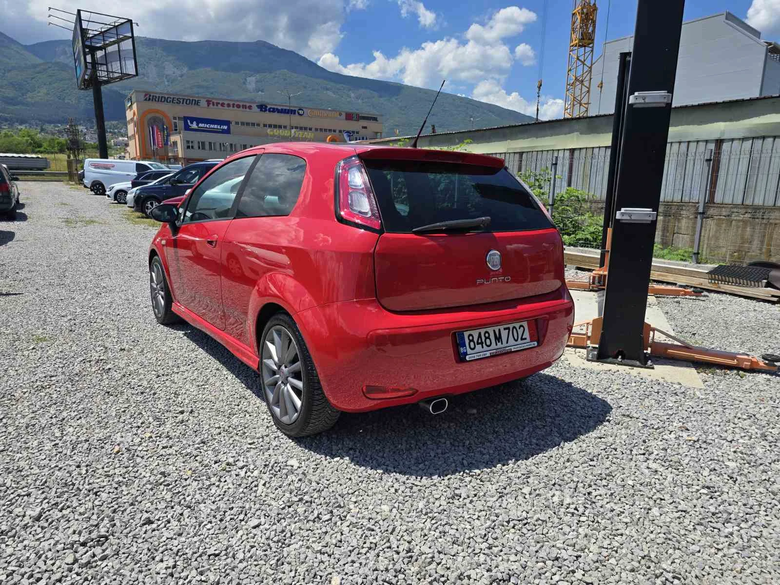 Fiat Punto 1.4 EVO TURBO SPORT ГАЗ, снимка 2 - Автомобили и джипове - 54833791