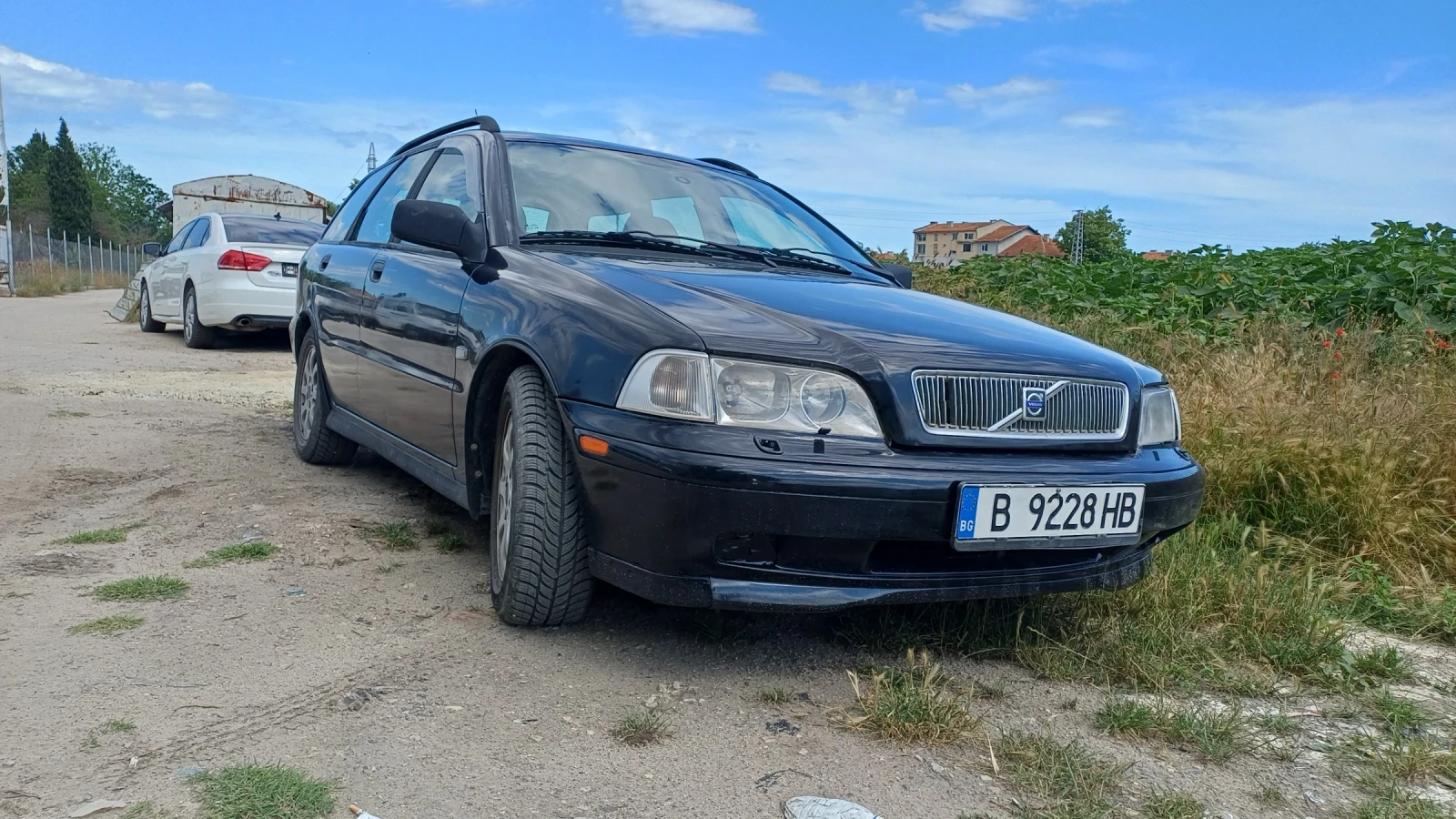 Volvo V40, снимка 2 - Автомобили и джипове - 54973605