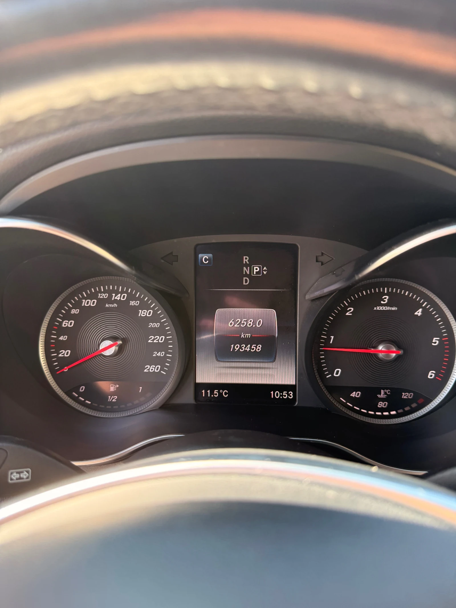 Mercedes-Benz C 220 FULL AMG PACK , снимка 4 - Автомобили и джипове - 55117616