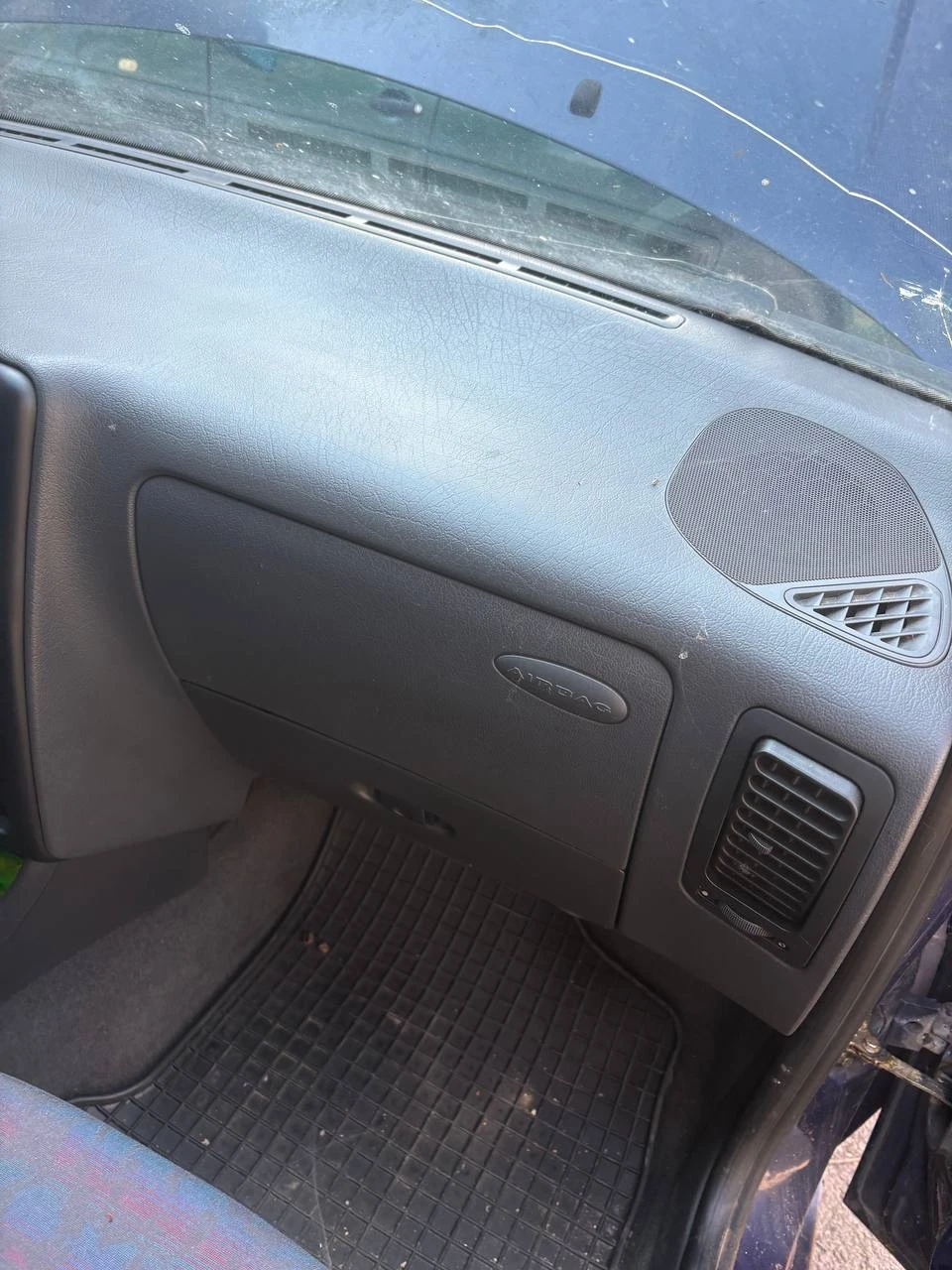 VW Polo, снимка 15 - Автомобили и джипове - 55221255