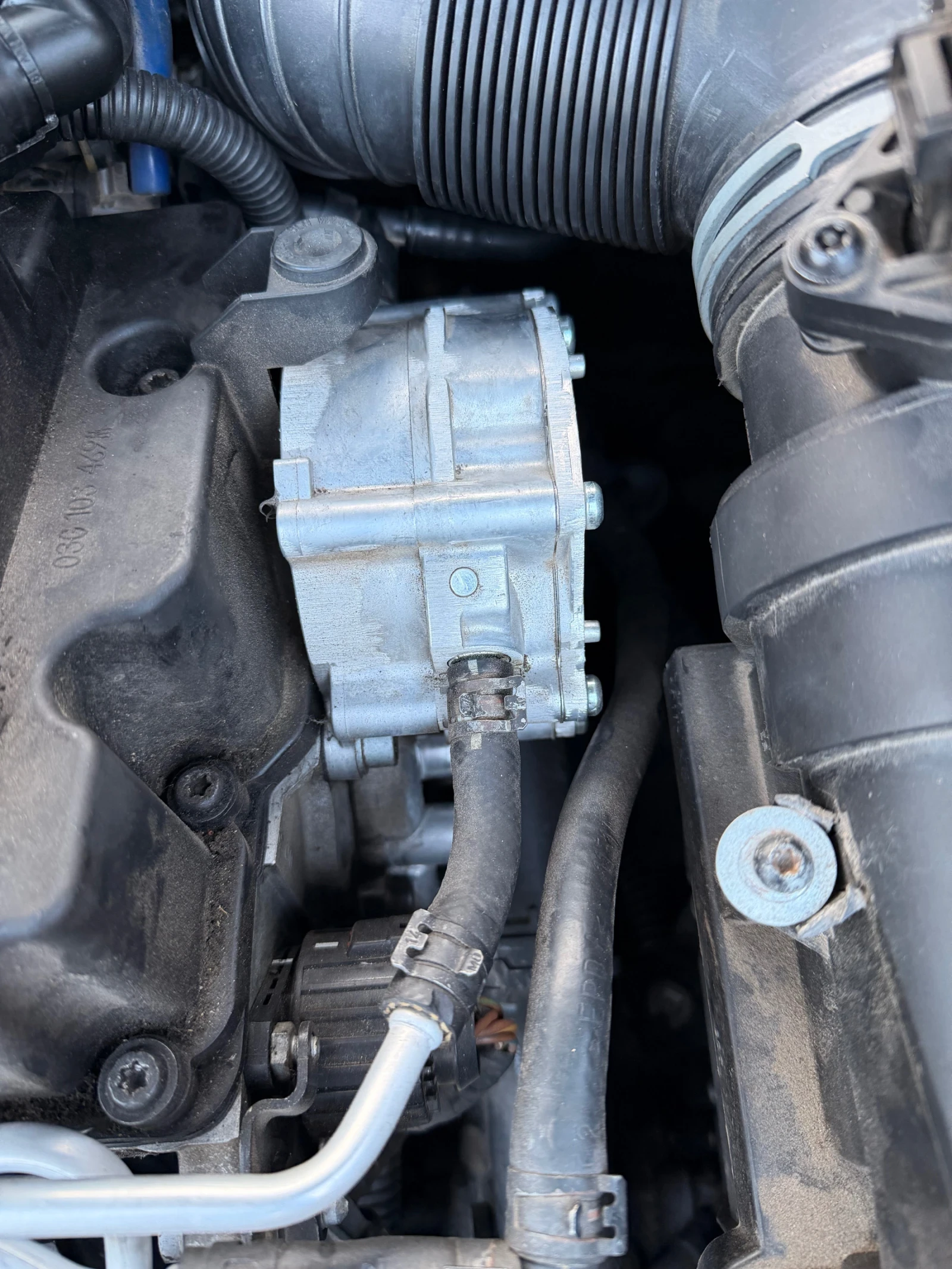 VW Passat 2.0 TDI 4x4 BMP, снимка 8 - Автомобили и джипове - 56646601