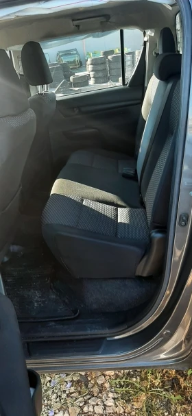 Toyota Hilux, снимка 8