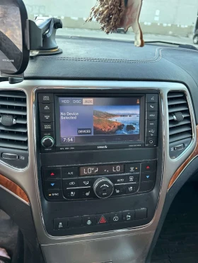 Jeep Grand cherokee * Overland * АВТОКРЕДИТ БЕЗ ПЪРВОНАЧАЛНА ВНОСКА* , снимка 9
