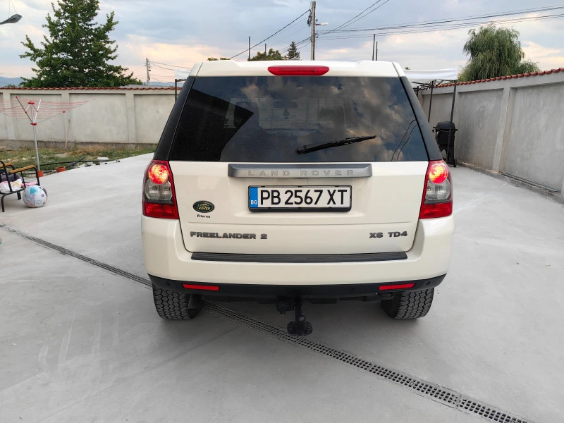 Land Rover Freelander 2.2 Td4 190 кс Автомат 4х4, снимка 4 - Автомобили и джипове - 47069831