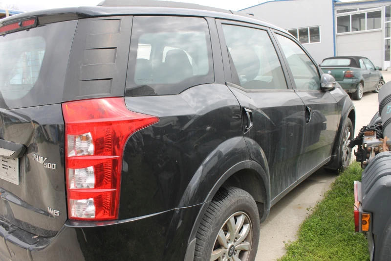 Mahindra XUV 500 ИТАЛИЯ, НА ЧАСТИ, НОВ ВНОС, снимка 4 - Автомобили и джипове - 49751333