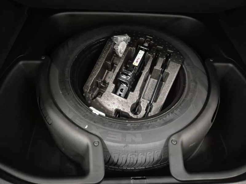 Jeep Grand cherokee 2020 TRAILHAWK * CARFAX * БЕЗ ПЪРВОНАЧАЛНА ВНОСКА, снимка 14 - Автомобили и джипове - 52771409