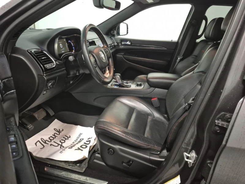Jeep Grand cherokee 2020 TRAILHAWK * CARFAX * БЕЗ ПЪРВОНАЧАЛНА ВНОСКА, снимка 6 - Автомобили и джипове - 52771409
