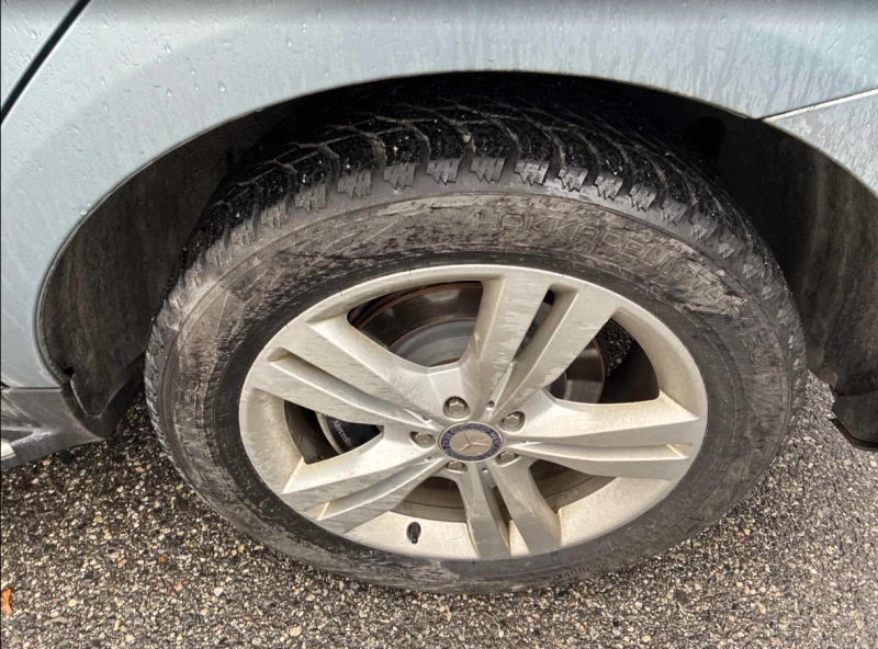 Mercedes-Benz GLE 350 видео на двигателя, снимка 8 - Автомобили и джипове - 52773028