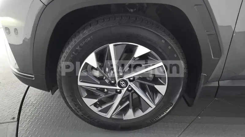 Hyundai Tucson 1.6 Hybrid| 360| DISTRONIC| ОБДУХ| ВКЛ.ТЕХНОТЕСТ, снимка 12 - Автомобили и джипове - 54682382