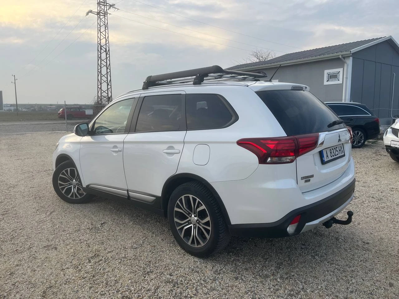 Mitsubishi Outlander  - изображение 4