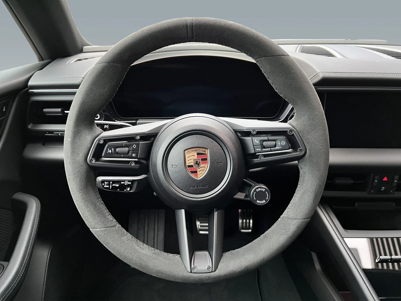 Porsche Macan 4/ ELECTRIC/ NEW MODEL/ LIFT/ 360 CAMERA/ LED/ 21/ - изображение 10