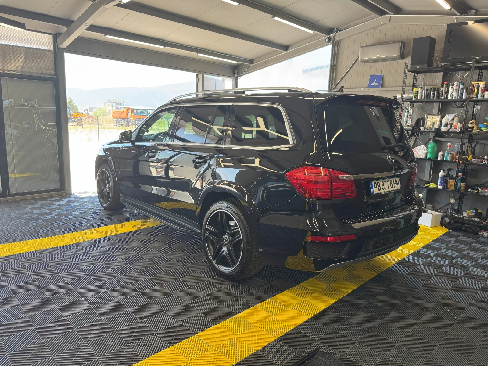 Mercedes-Benz GL 350 - изображение 4