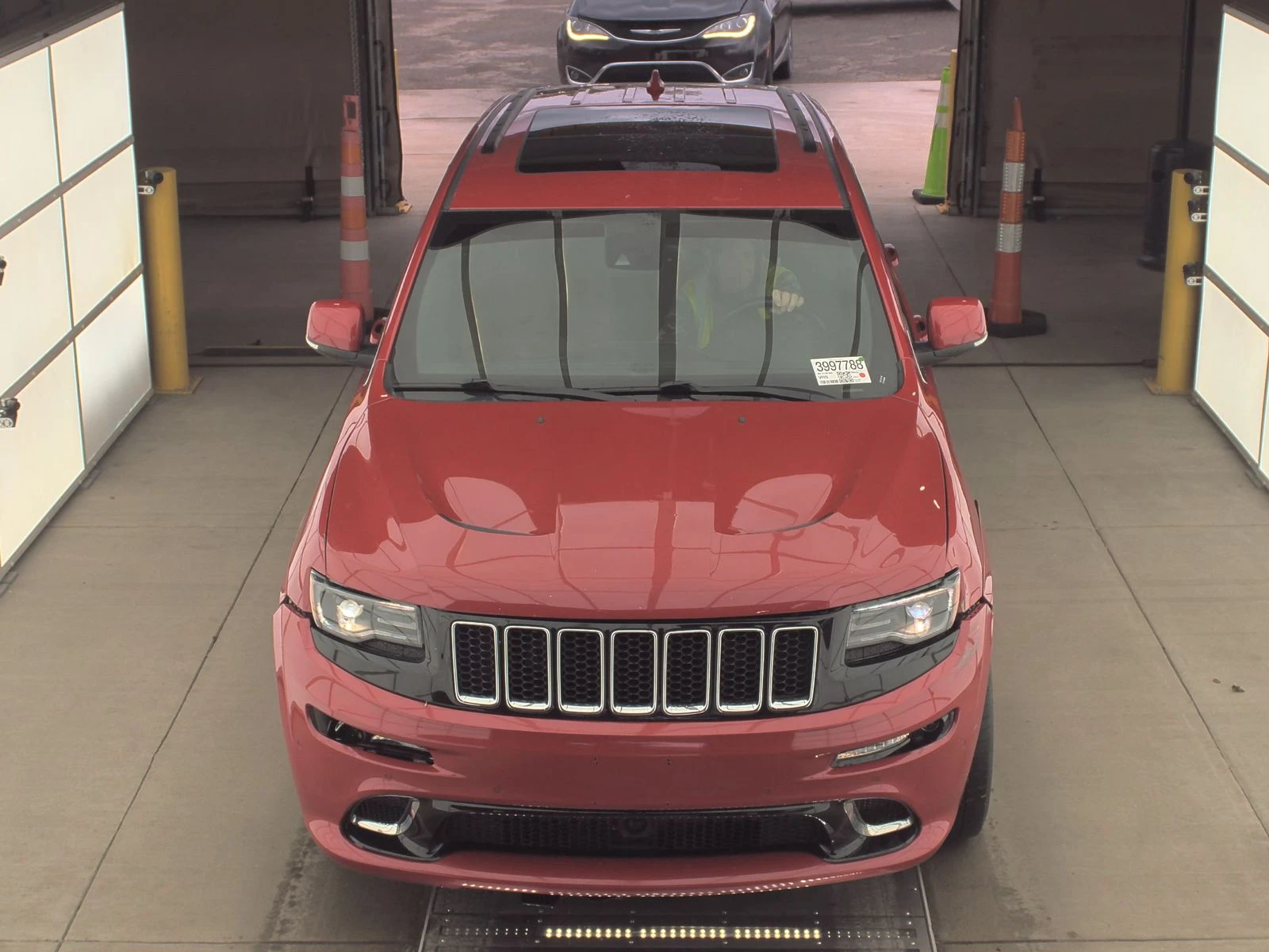 Jeep Grand cherokee SRT 4WD - изображение 2