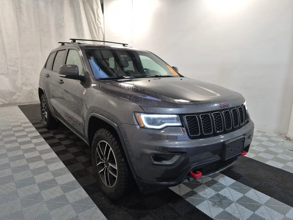 Jeep Grand cherokee 2020 TRAILHAWK * CARFAX * БЕЗ ПЪРВОНАЧАЛНА ВНОСКА - изображение 2