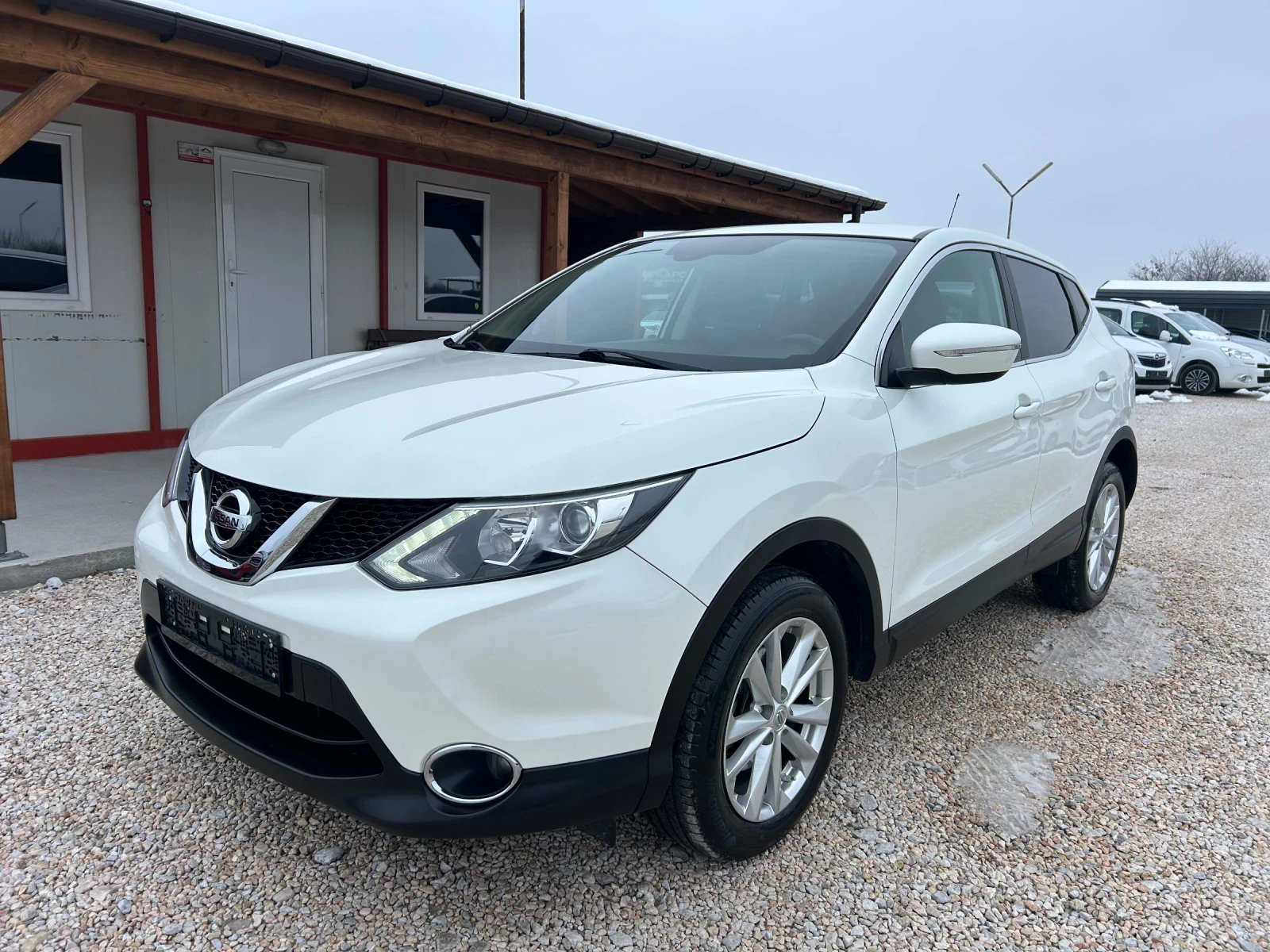 Nissan Qashqai * 1.5Dci* 110�.�* NAVI* KAMERA* LED*  | Mobile.bg � ����������� 1