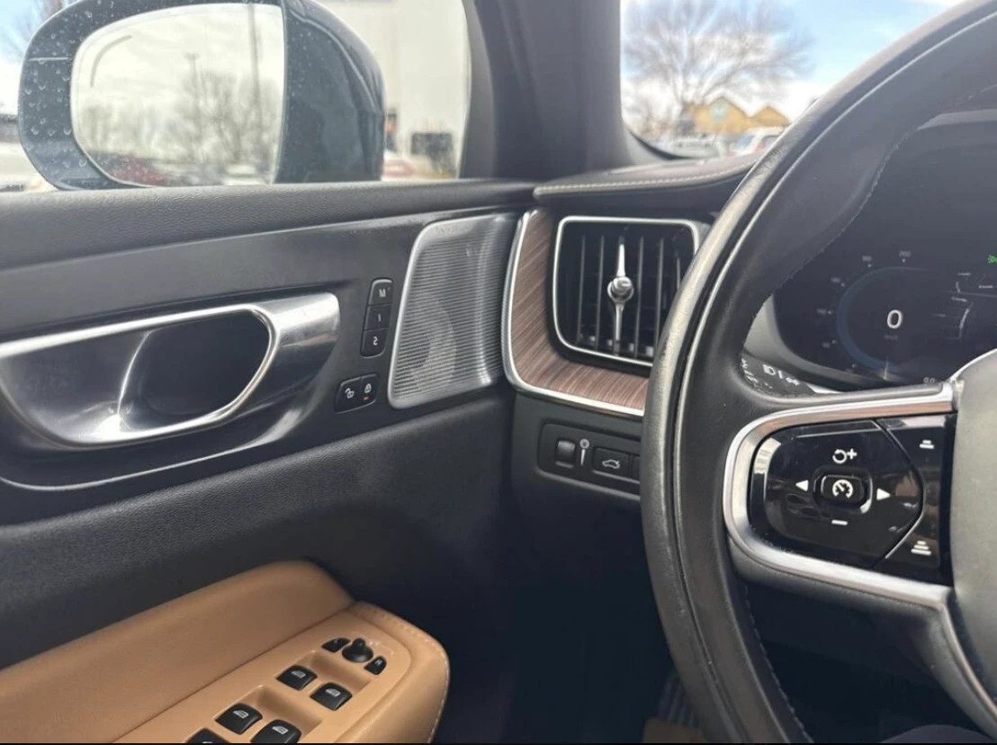 Volvo XC60 HYBRID* BOWER* WILKINS* INSCRIPTION* ПАНОРАМА* 360, снимка 9 - Автомобили и джипове - 54455178