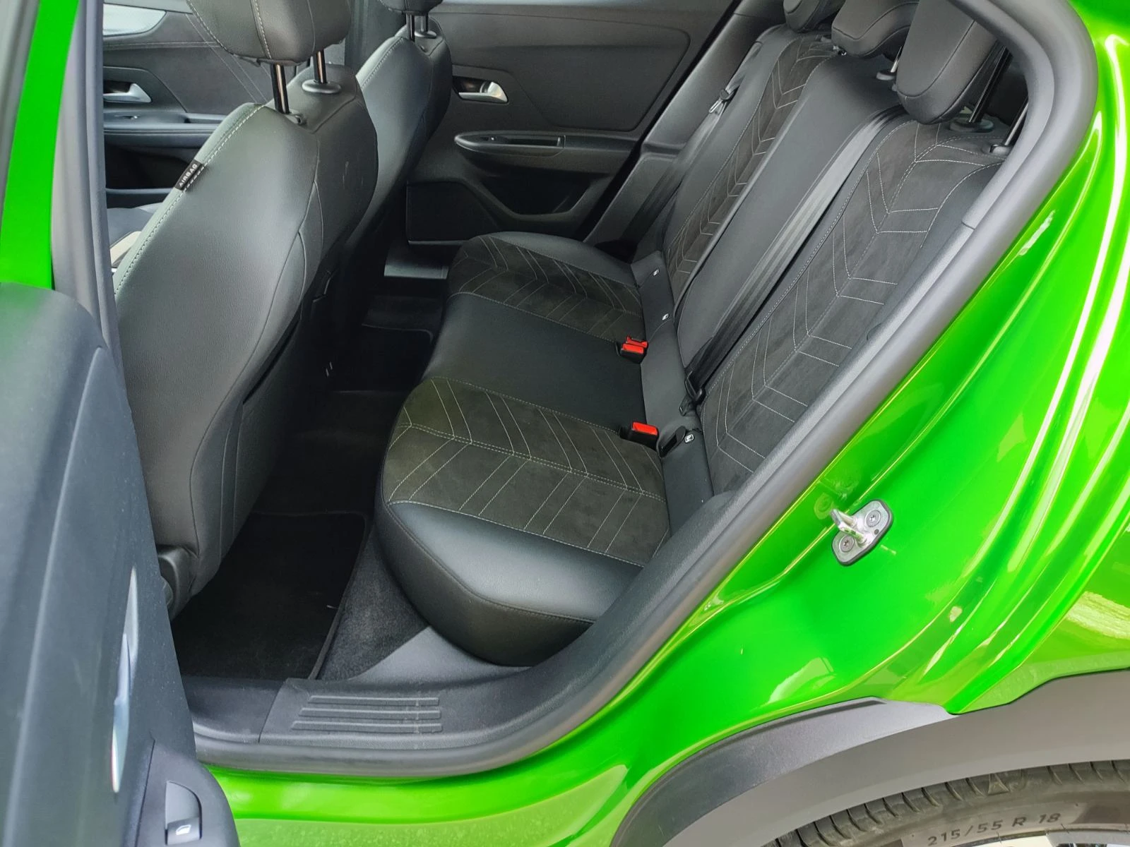 Opel Mokka -e Ultimate (136hp) AT, снимка 13 - Автомобили и джипове - 54752325