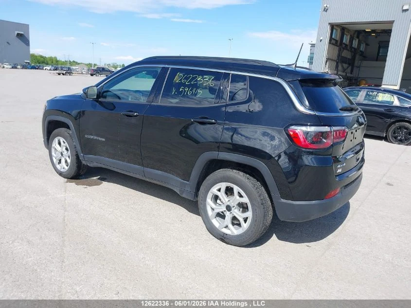 Jeep Compass LATITUDE, снимка 3 - Автомобили и джипове - 55083597