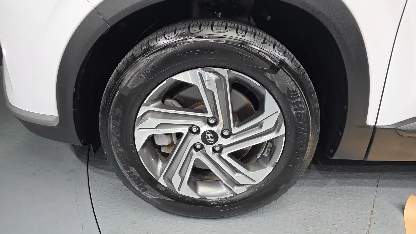 Hyundai Santa fe 2.5T* PREMIUM* HEAD UP* DISTRONIC* ОБДУХВАНЕ* CAM, снимка 5 - Автомобили и джипове - 55234892