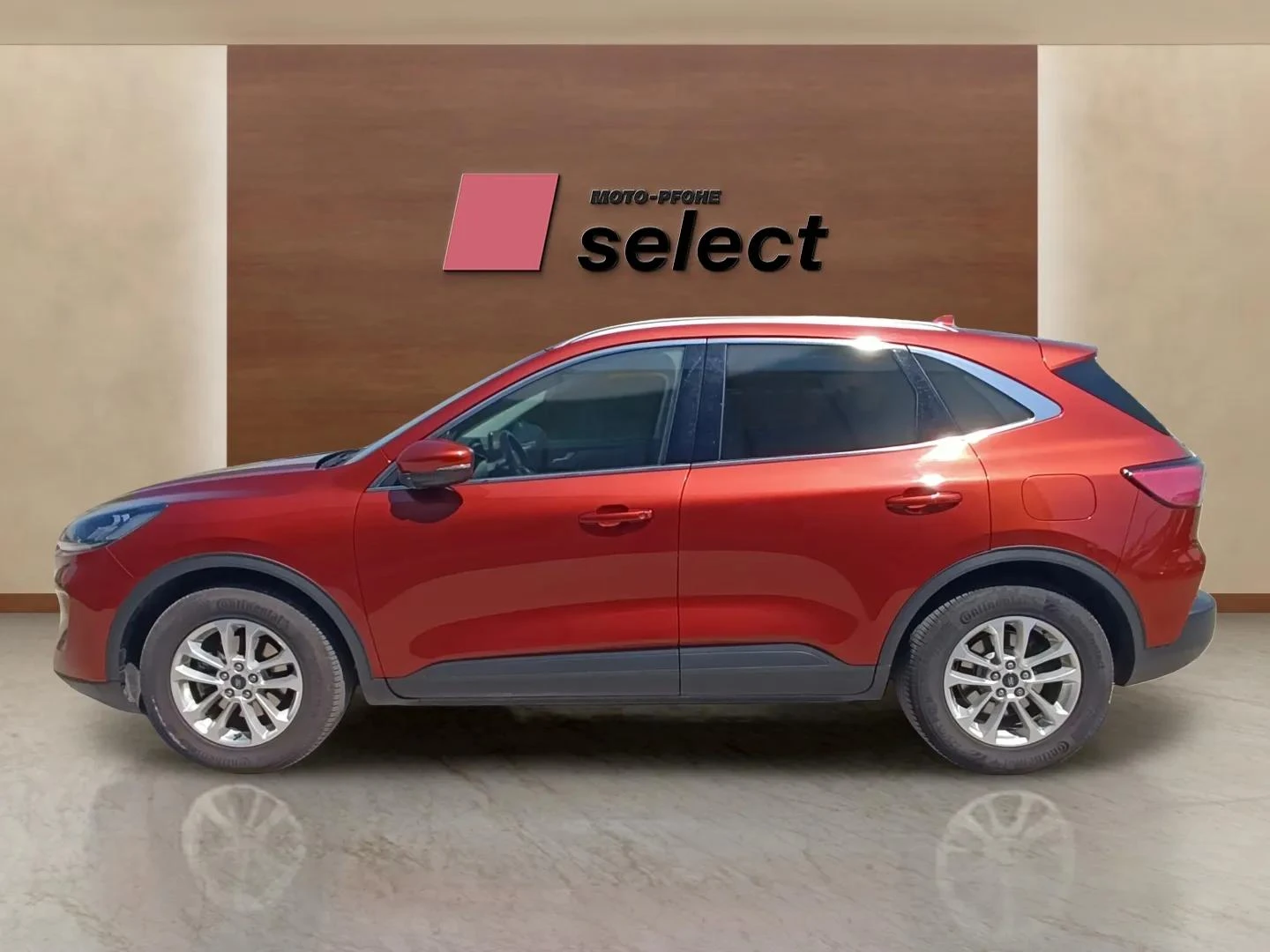 Ford Kuga 1.5, снимка 8 - Автомобили и джипове - 55566030