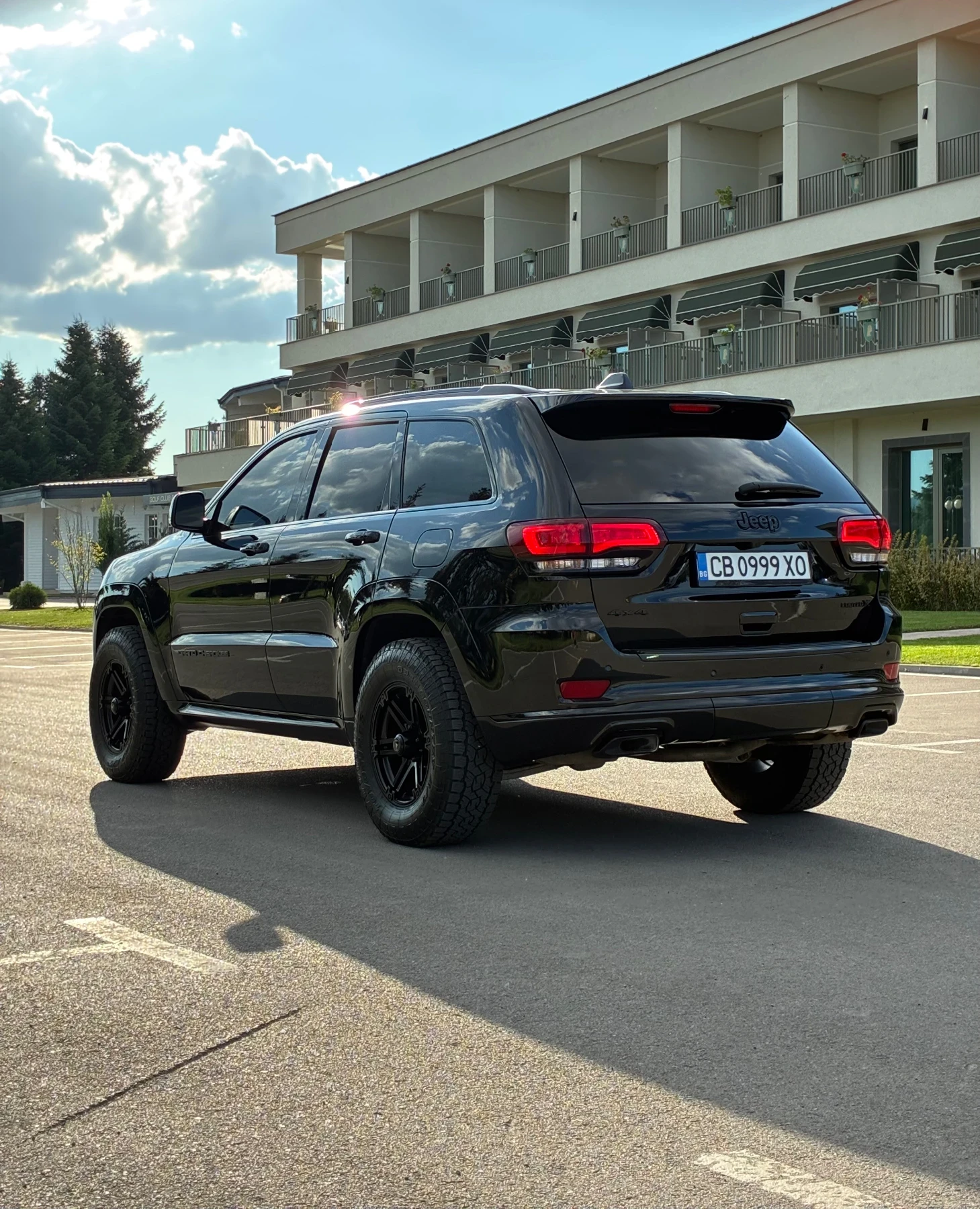 Jeep Grand cherokee LIMITED X 5.7 HEMI, снимка 6 - Автомобили и джипове - 55902644
