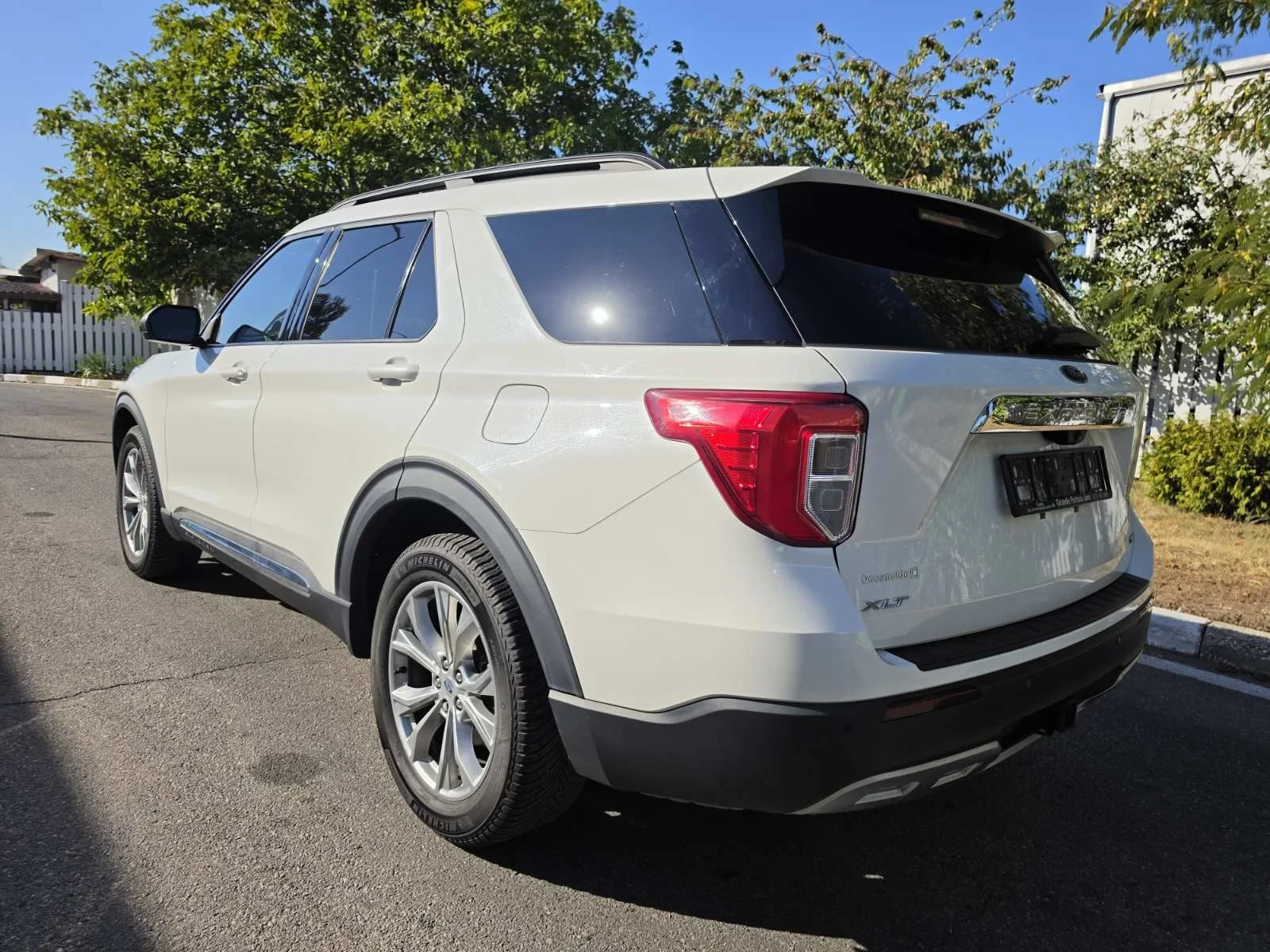 Ford Explorer XLT 2.3 AWD, снимка 4 - Автомобили и джипове - 56228046