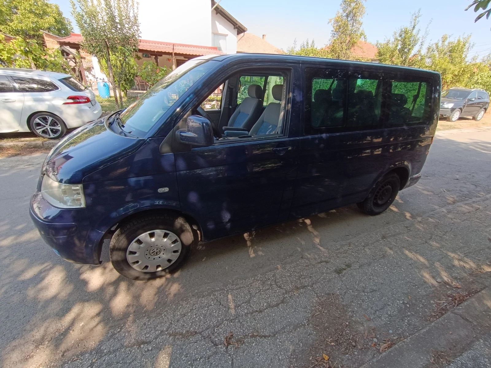 VW Caravelle  - изображение 2