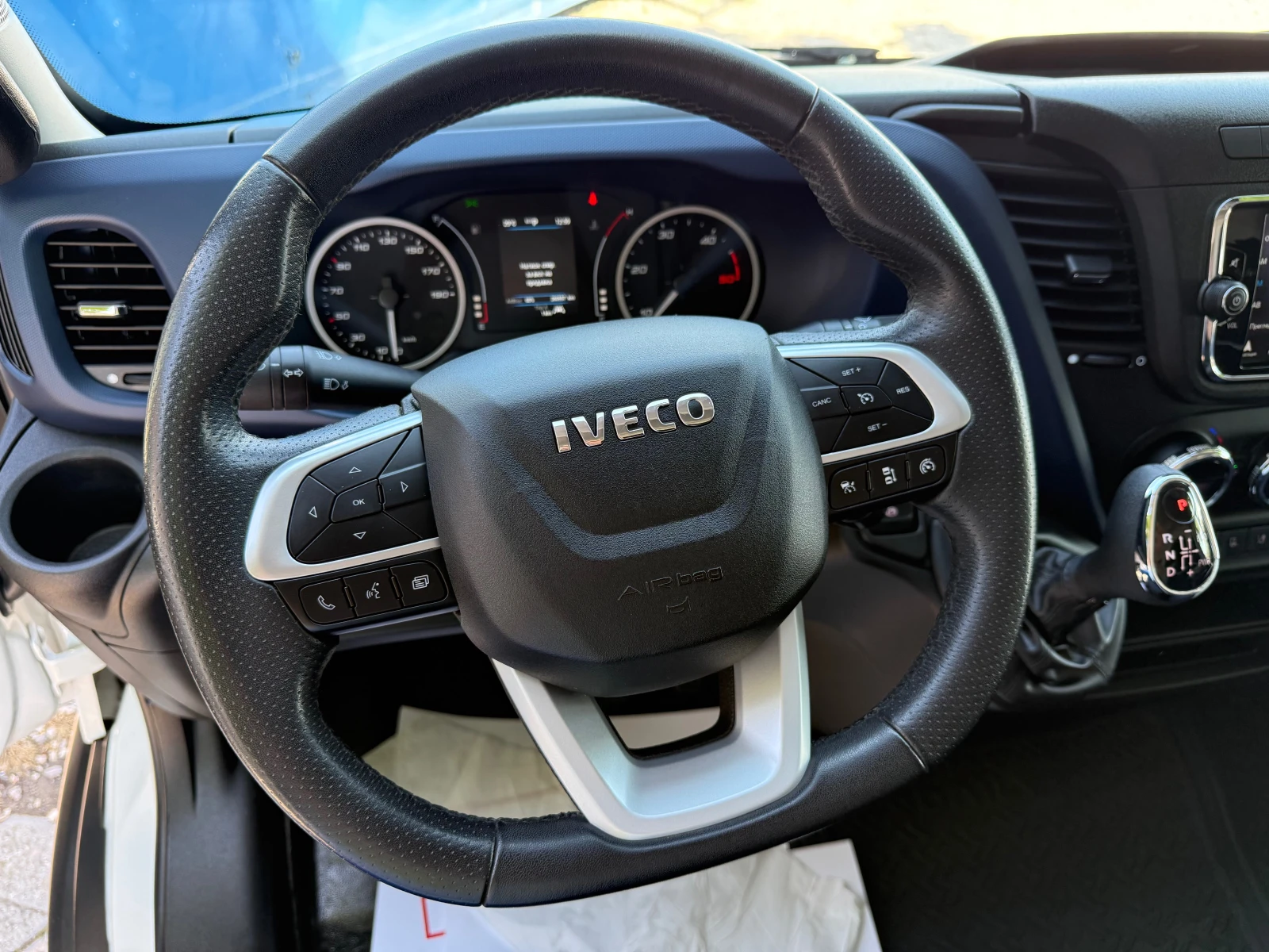 Iveco Daily 35S16 HI MATIC 8 , снимка 11 - Бусове и автобуси - 54443148