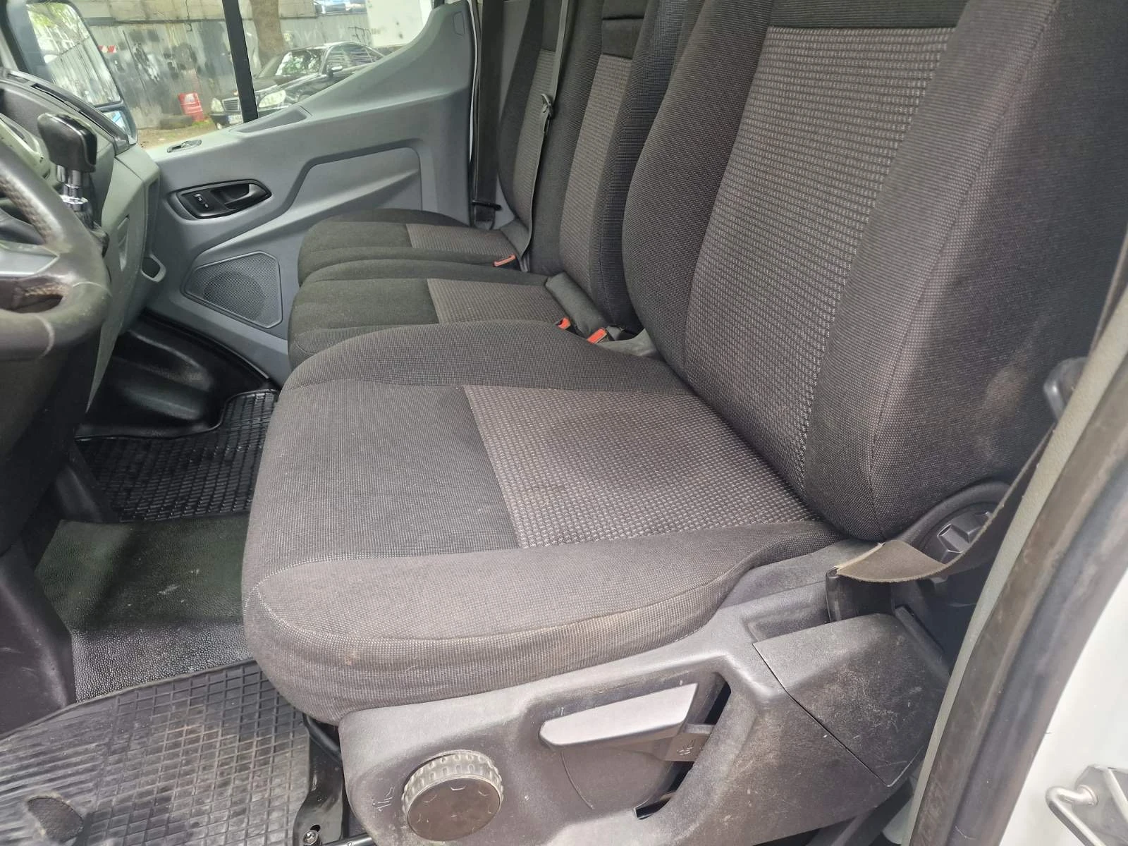 Ford Transit 2, 2TDCi, снимка 9 - Бусове и автобуси - 54546795