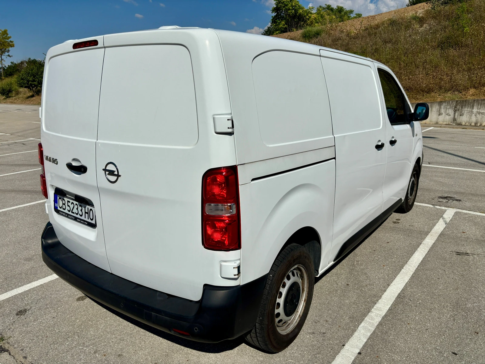 Opel Vivaro 1.5D 102 к.с , снимка 6 - Бусове и автобуси - 55588096