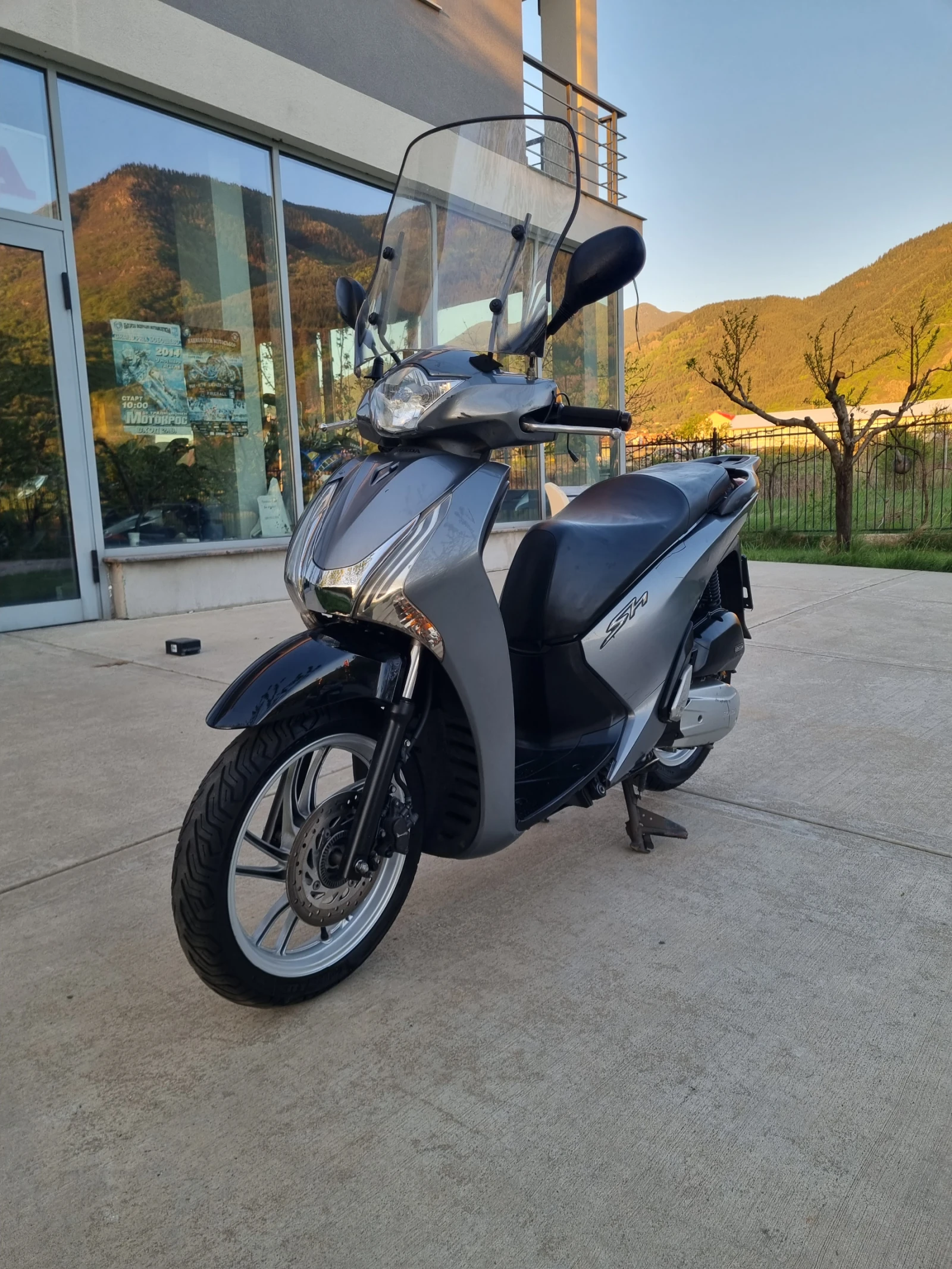 Honda Sh ABS 125i 2016 - изображение 2